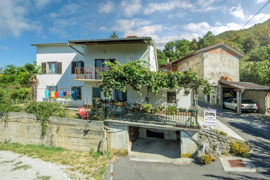 Farm Ferjancic Farm stay Vipava